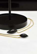 Κολιέ Μακρύ κολιέ με μαύρο ασύμμετρο στοιχείο Eleven K Jewelry
