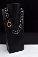 Κολιέ Κολιέ κοντό με χοντρή αλυσίδα και χρυσό κούμπωμα Eleven K Jewelry