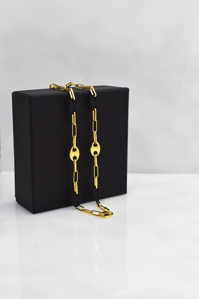 Κολιέ Κοντό κολιέ με ορθογώνια αλυσίδα και στοιχεία σε μαύρο ματ και χρυσό Eleven K Jewelry