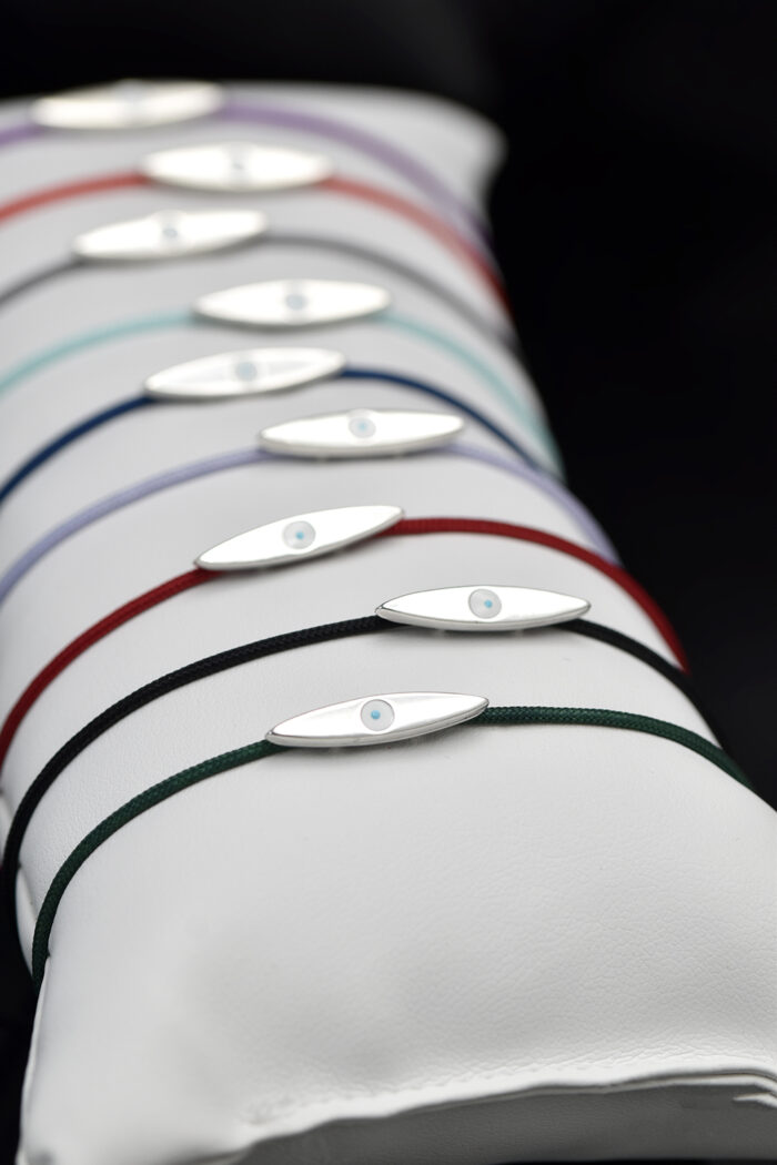 Bracelets Bracelet with Gold-Plated Eye Bar Eleven K Jewelry