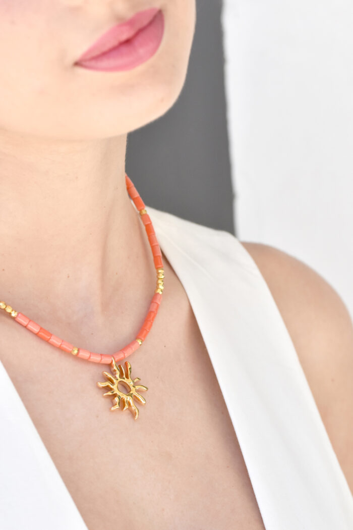 Eleven K -The Summer Edit Collection SOLARE – Coral-Toned Necklace with Gold-Plated Sun Pendant Eleven K Jewelry