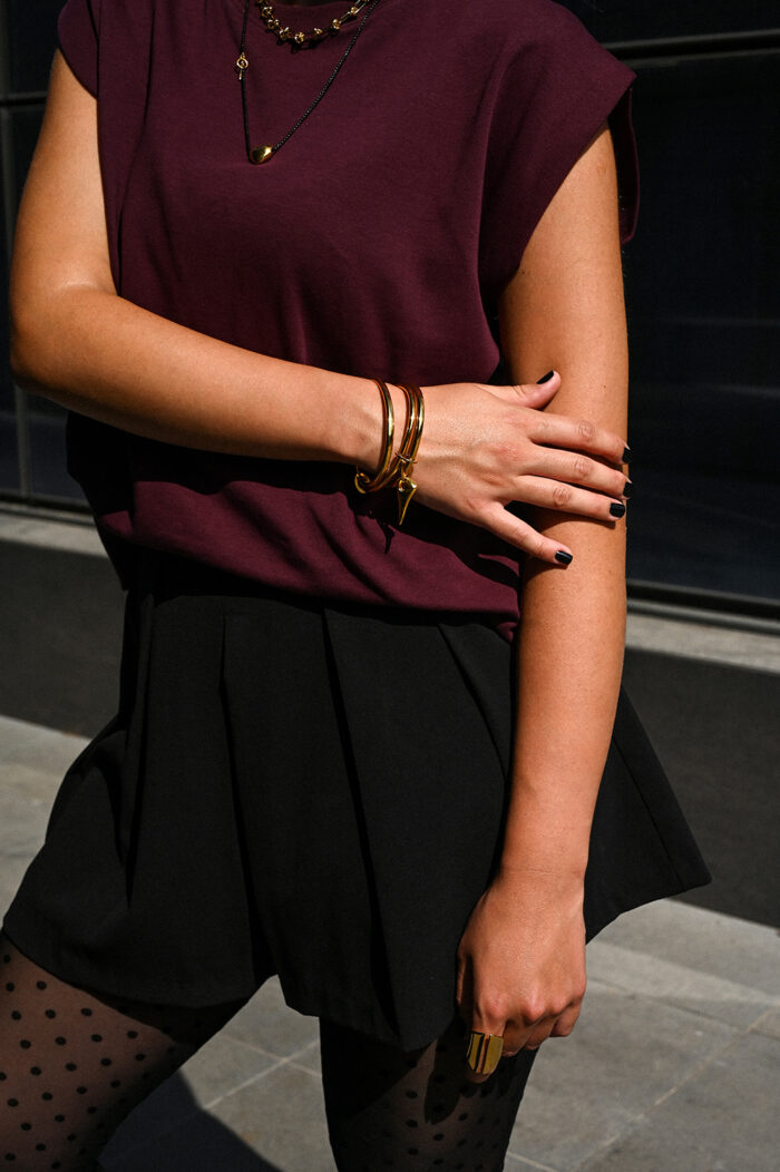 Bracelets AUREA – Triple Gold-Plated Bangle Bracelet with Horn Charm Eleven K Jewelry