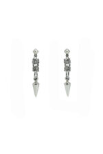 URBAN CODE CORE – Μακριά statement σκουλαρίκια ασημί με spike σε rock chic ύφος Eleven K Jewelry