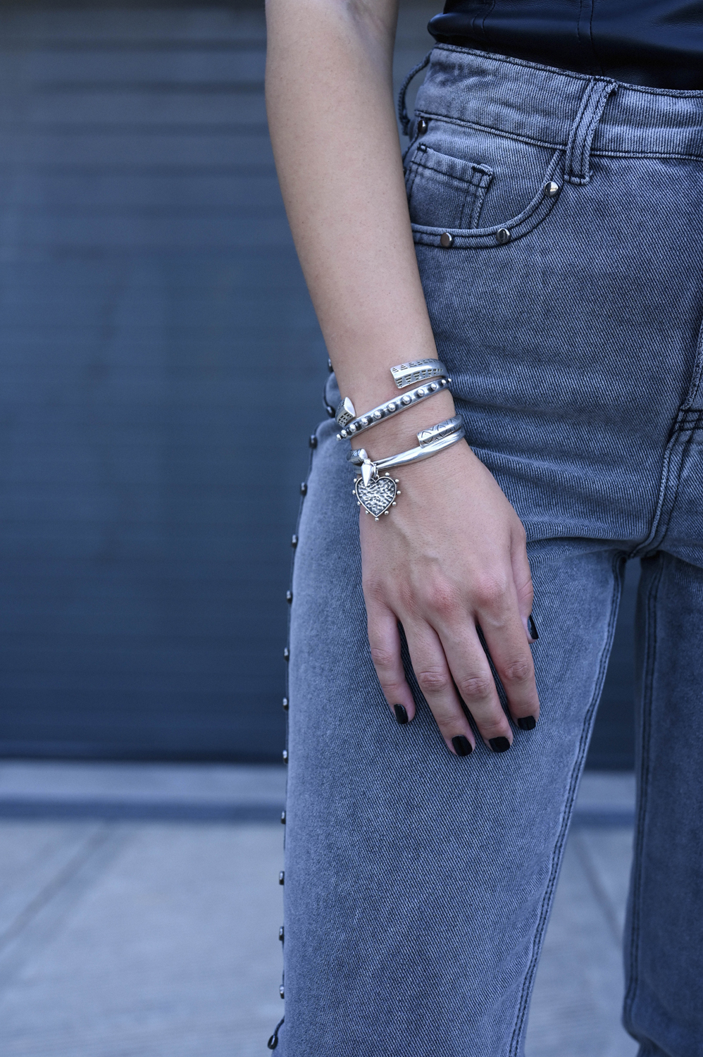 CORE – Βραχιόλι χειροπέδα ασημί με καρδιά και spike elevenkjewelry.com URBAN CODE URBAN CODE CORE – Βραχιόλι χειροπέδα ασημί με καρδιά και spike Eleven K Jewelry
