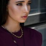 Earrings LINK – Women’s two-tone earrings with black hoop and double gold chain Eleven K Jewelry