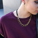 Earrings LINK – Women’s two-tone earrings with black hoop and double gold chain Eleven K Jewelry