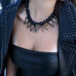 LEVEL K SHARD – Σκουλαρίκια μαύρα statement γεωμετρικά με τρίγωνα Eleven K Jewelry