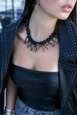 LEVEL K SHARD – Κολιέ μαύρο statement γεωμετρικό με τρίγωνα Eleven K Jewelry